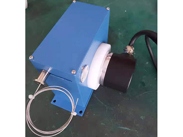 新產(chǎn)品（小型拉繩式閘門開度傳感器）研發(fā)成功，準備投產(chǎn)